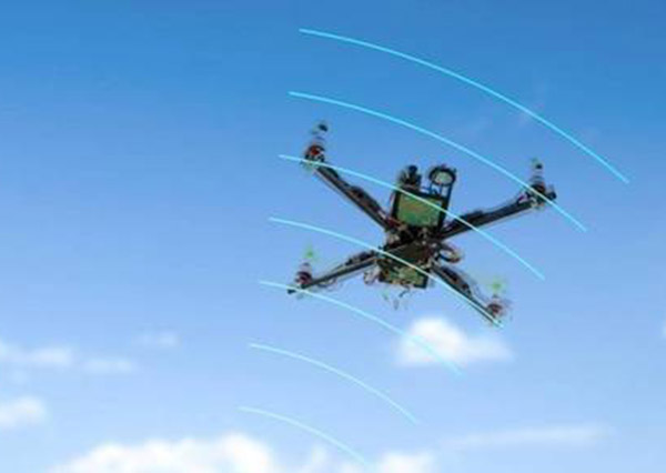 Jamming attack for GPS signals